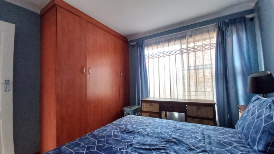 To Let 3 Bedroom Property for Rent in Mandela View Free State